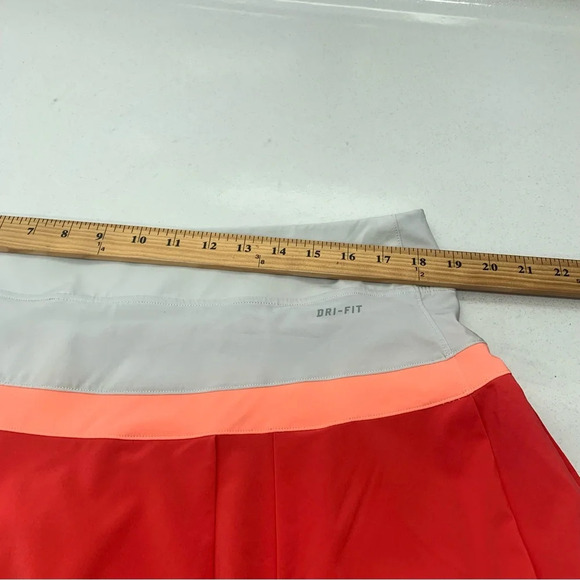 Nike Skort Skirt XL Dri Fit  Pleated Mini Stretch Tennis Pickleball Activewear - Picture 6 of 7